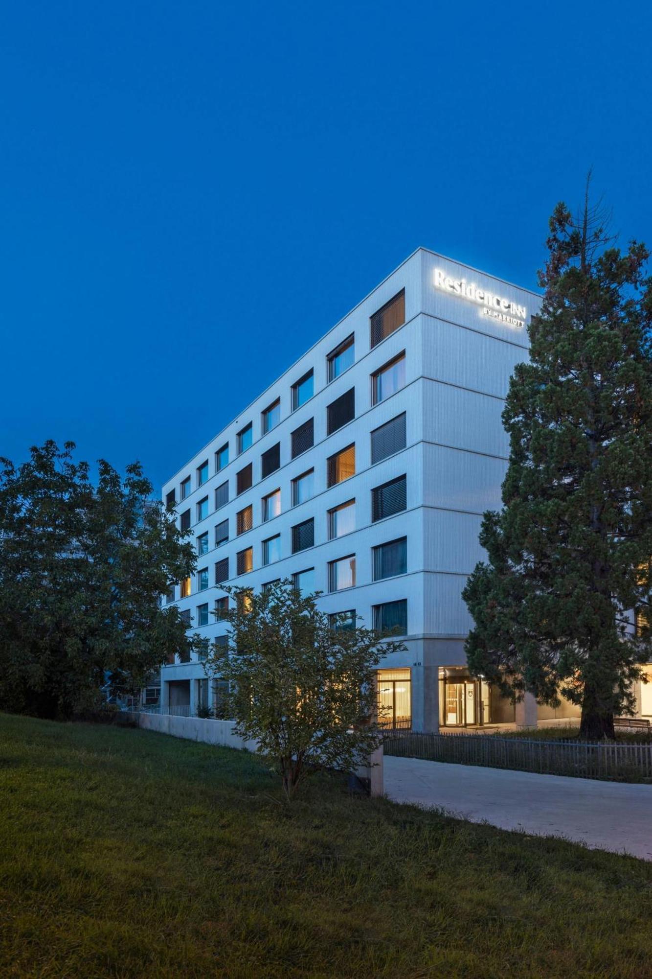 Residence Inn By Marriott Geneva City Nations Exterior foto